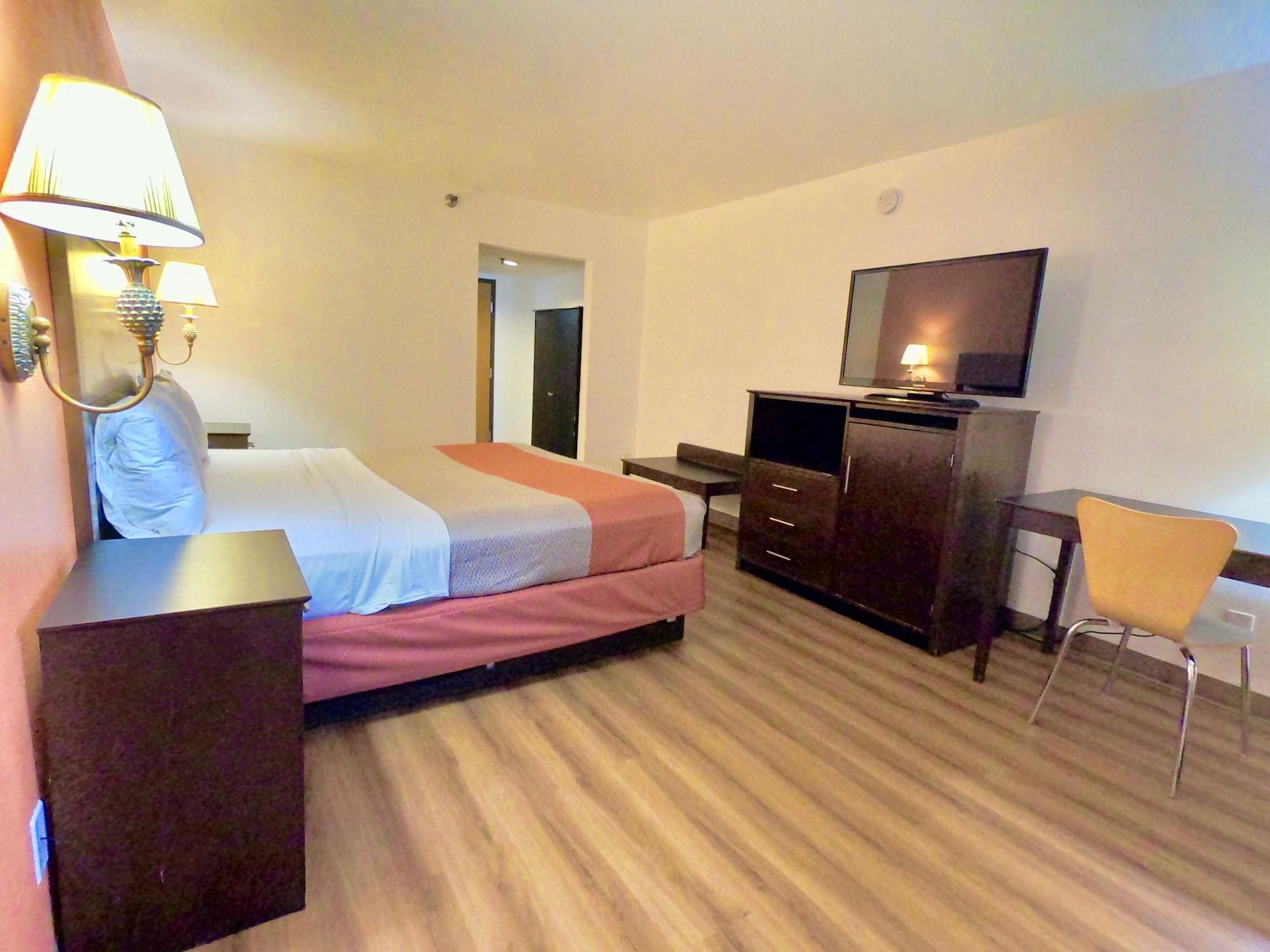 Hotel 6-levittown, Pa - Bensalem